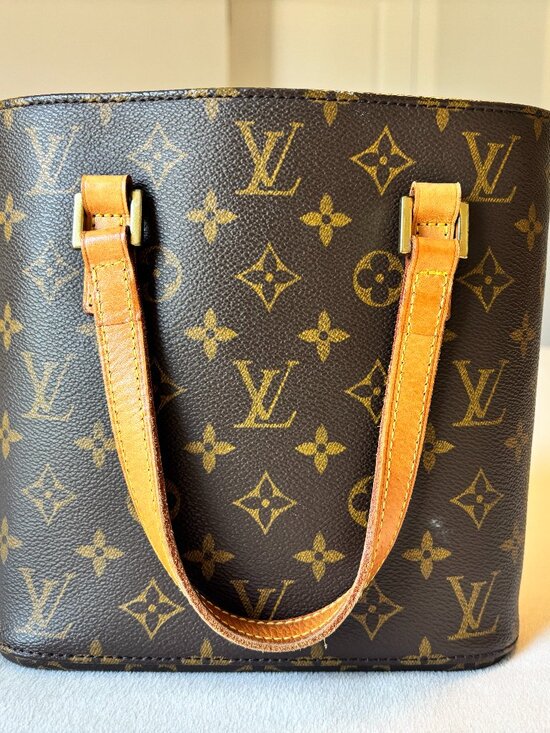 Louis Vuitton Handbags - Louis Vuitton Small Tote Handbag